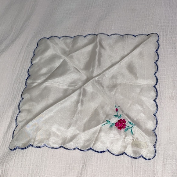 Vintage Silk Handkerchief - Picture 4 of 5